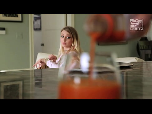 ❤️ විශාල තන පුඩු සහ තද පුකේ ඇති උණුසුම් ගැහැණු ළමයා පරාජිතයාගෙන් කුකුළා ලබා ගනී, නමුත් ඉතා අපහසු වේ ❌ සුපිරි ලිංගික අසභ්‍ය si.xxxifuck.ru ️❤