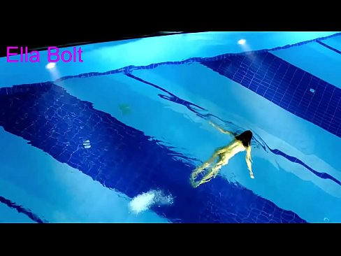 ❤️ මට නැරඹීම නැවැත්විය නොහැක, තරුණ රන්වන්තිය ELLA BOLT නිවාඩු නිකේතනයේ තටාකයේ නිරුවතින් පිහිනීමට හසු විය ❌ සුපිරි ලිංගික අසභ්ය si.xxxifuck.ru ️❤